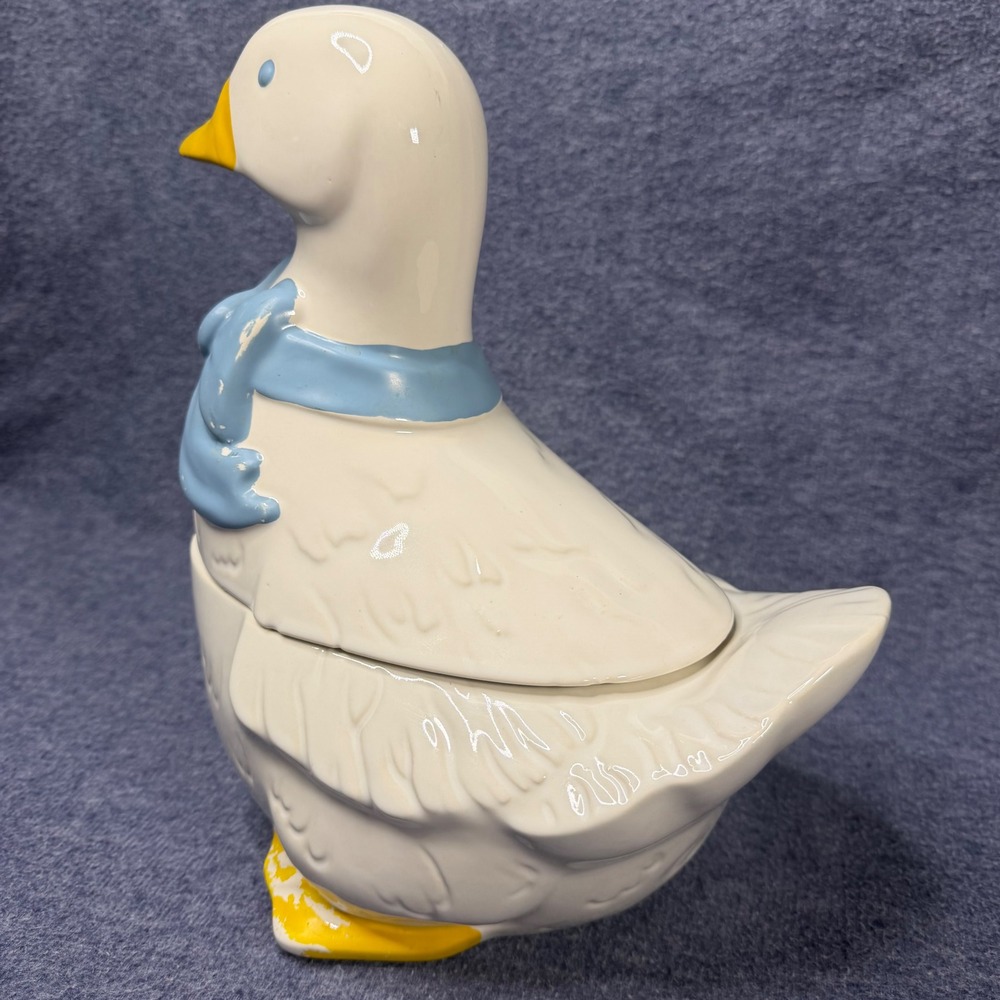 Vintage Ceramic Goose Cookie Jar White Country Farmhouse Blue Bow Kitsch Decor - Picture 4 of 9
